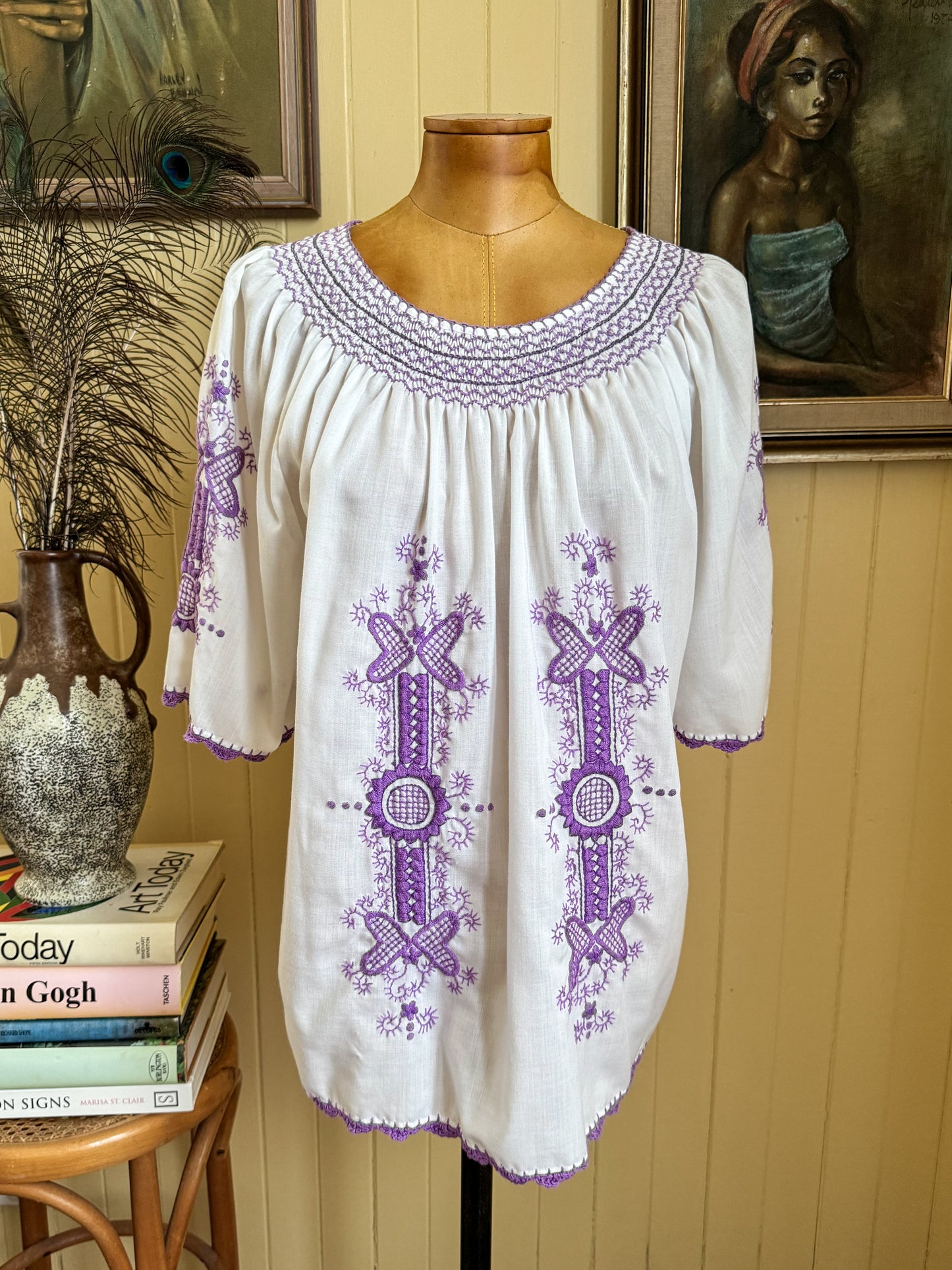 VINTAGE 1980S HUNGARIAN COTTON BLEND EMBROIDERED FOLK BLOUSE M/L/XL