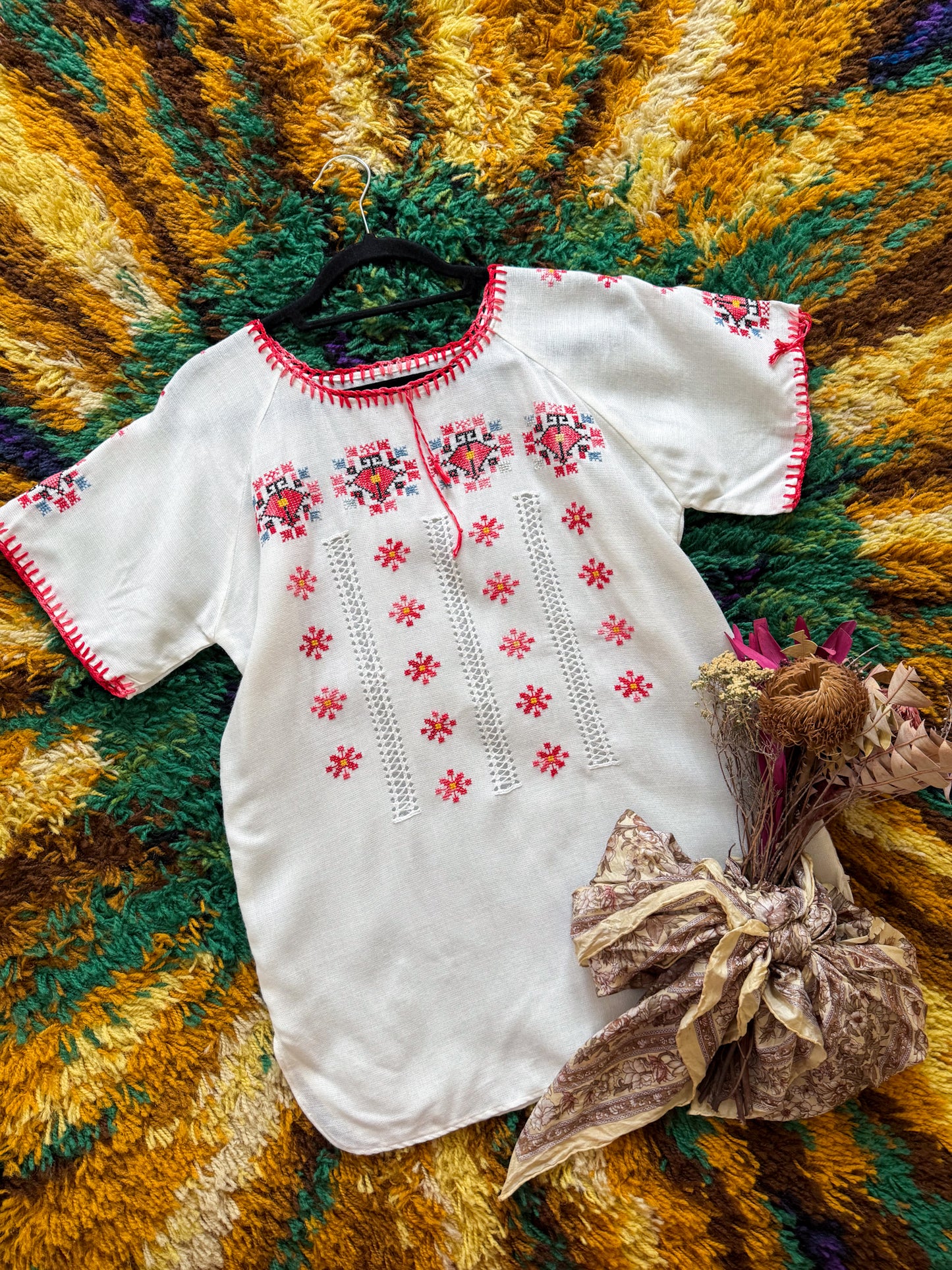 VINTAGE 1980S ROMANIAN WOVEN EMBROIDERED PEASANT BLOUSE TOP M