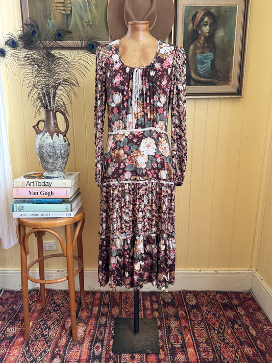 VINTAGE 1970S CASPER RAYON FLORAL MIDI PEASANT DRESS S/M