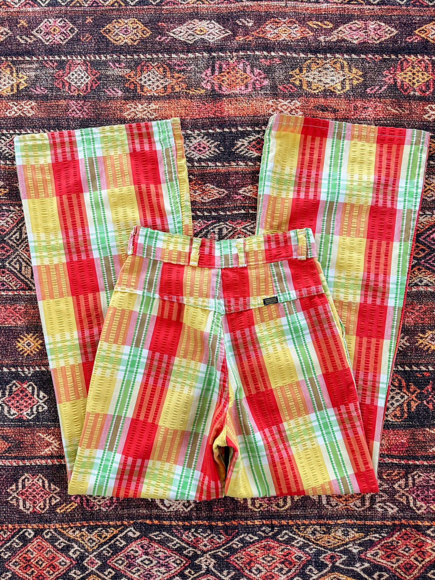 VINTAGE 1970S AMERICAN MAVERICK COTTON SEERSUCKER RAINBOW PLAID WIDE LEG FLARES XS