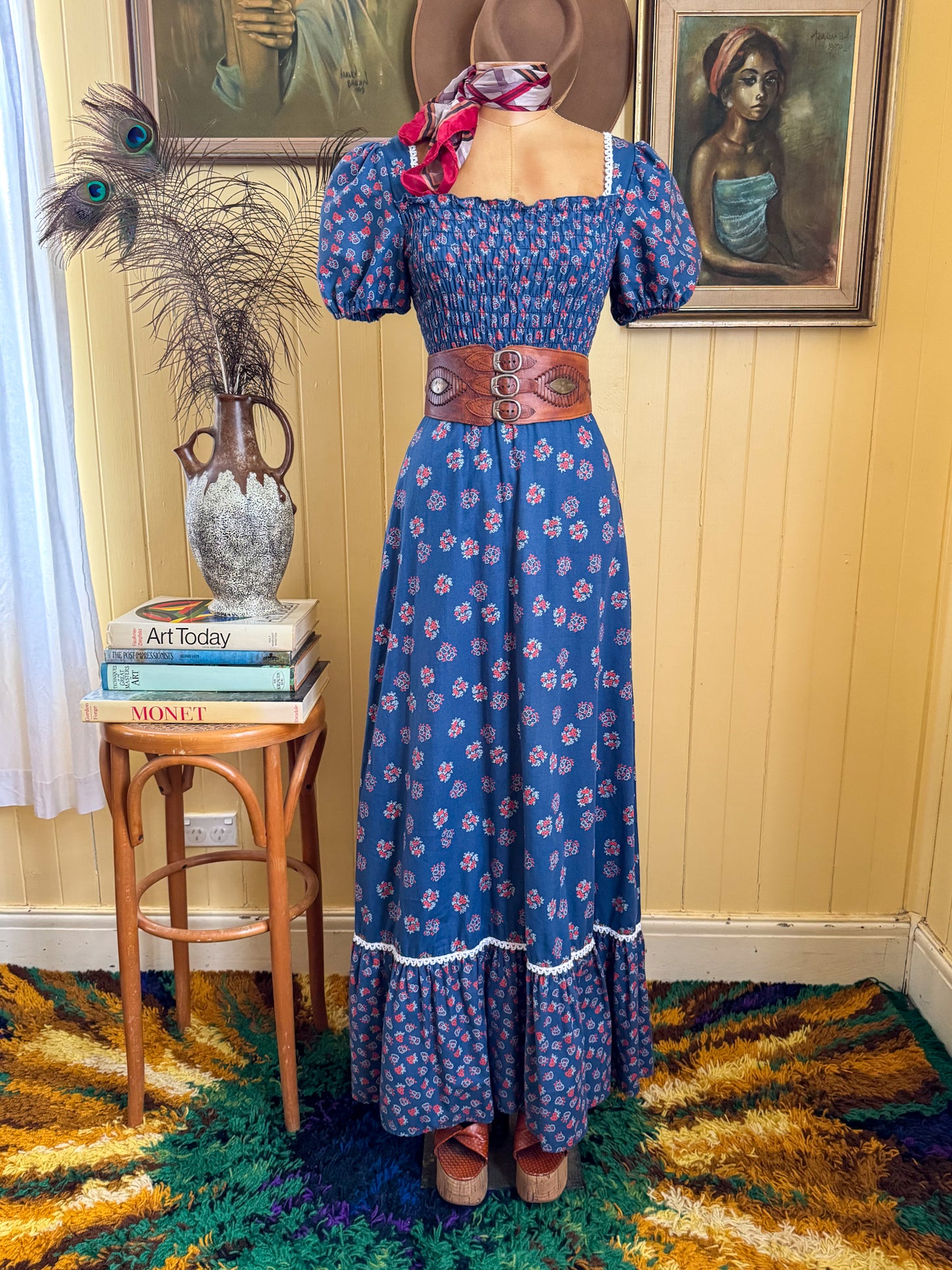 VINTAGE 1970S COTTON SHIRRED BUST PRINTED MAXI PEASANT DRESS S