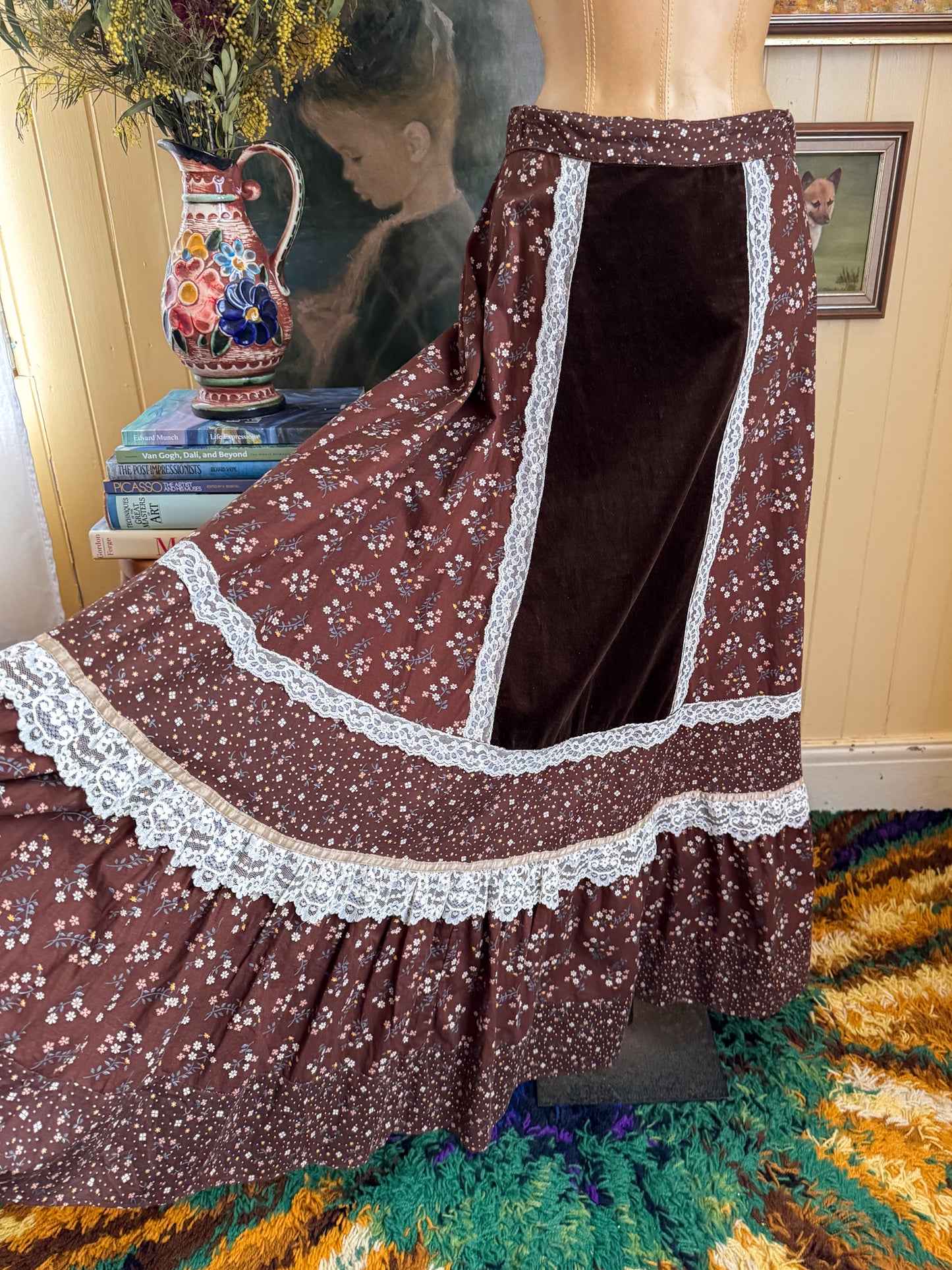 VINTAGE 1970S JESSICA’S GUNNIES GUNNE SAX FLORAL PRINT COTTON, VELVET + LACE MAXI SKIRT S/M
