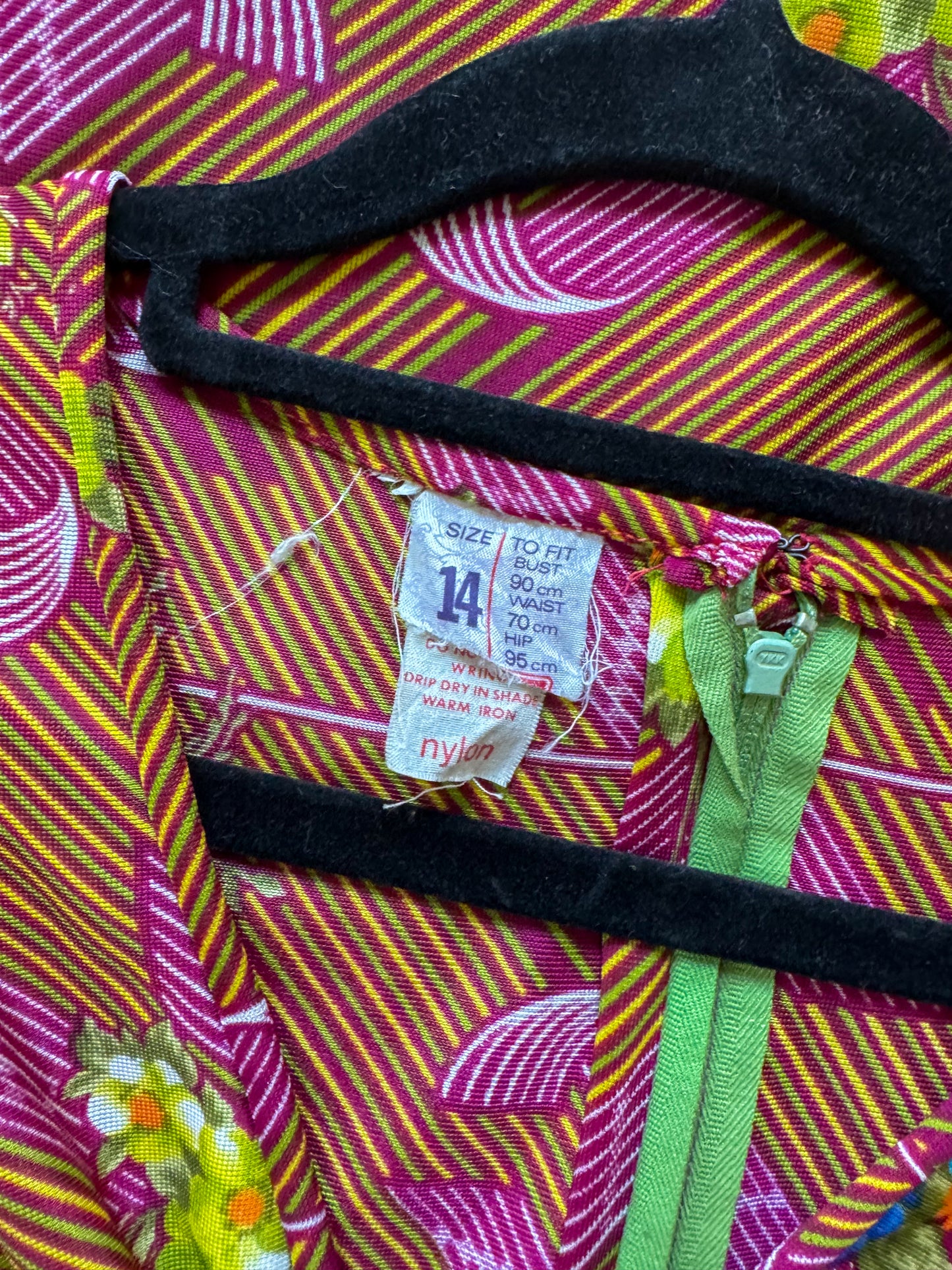 VINTAGE 1970S NYLON PSYCHEDELIC FLORAL PRINT MAXI DRESS M