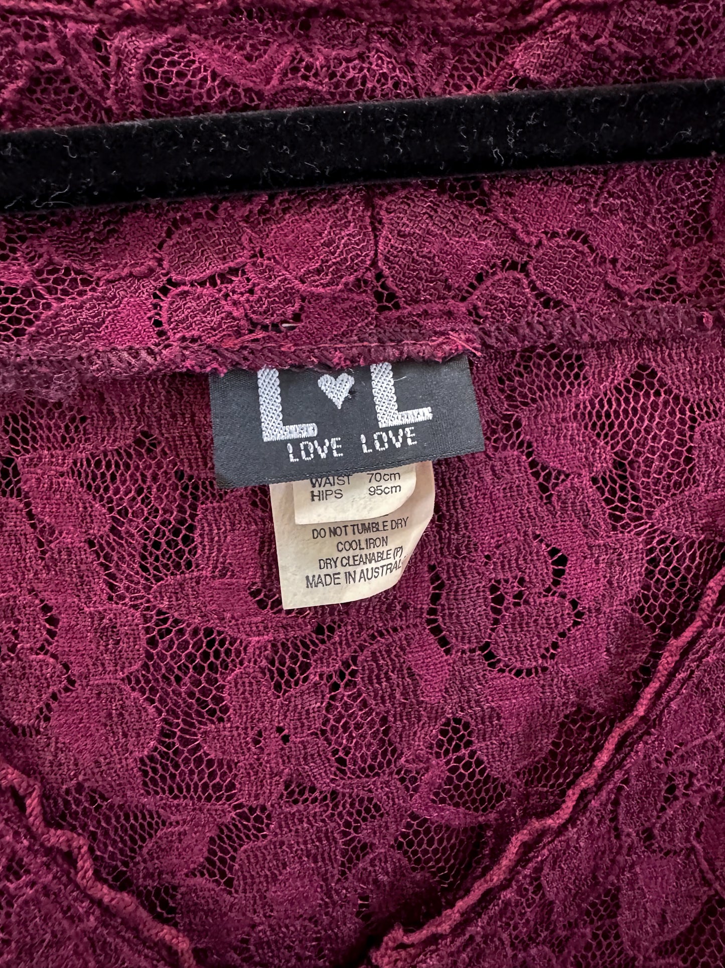 VINTAGE 1990S BURGUNDY LACE SLEEVELESS MAXI DUSTER DRESS M/L