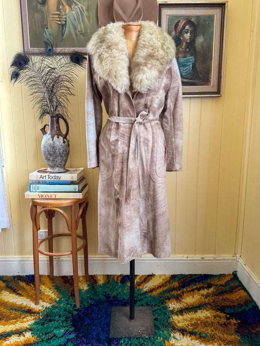 VINTAGE 1970S ENGLISH NATURAL SUEDE SHEEPSKIN LONGLINE WRAP COAT S/M