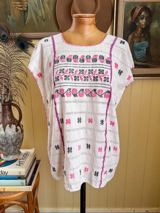 VINTAGE 1990S MEXICAN COTTON EMBROIDERED HUIPIL BLOUSE M
