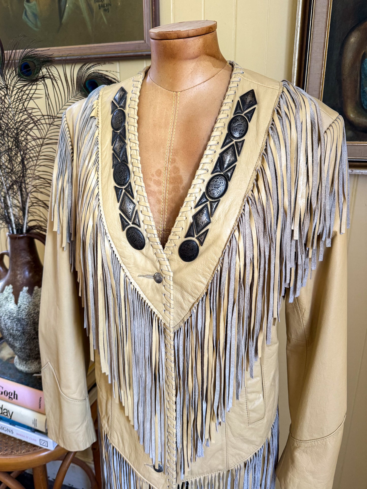 VINTAGE 1980S PIONEER WEAR LEATHER FRINGED WESTERN JACKET S/M