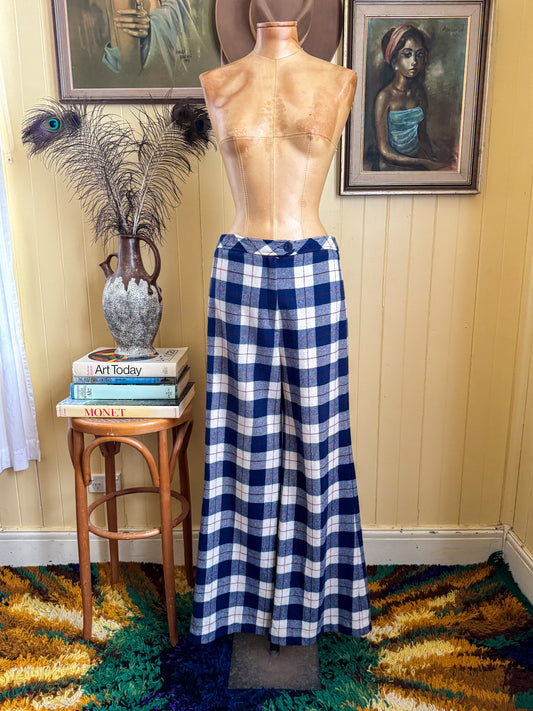 VINTAGE 1970S SPORTSCRAFT PURE WOOL PLAID WIDE LEG FLARED PANTS S/M