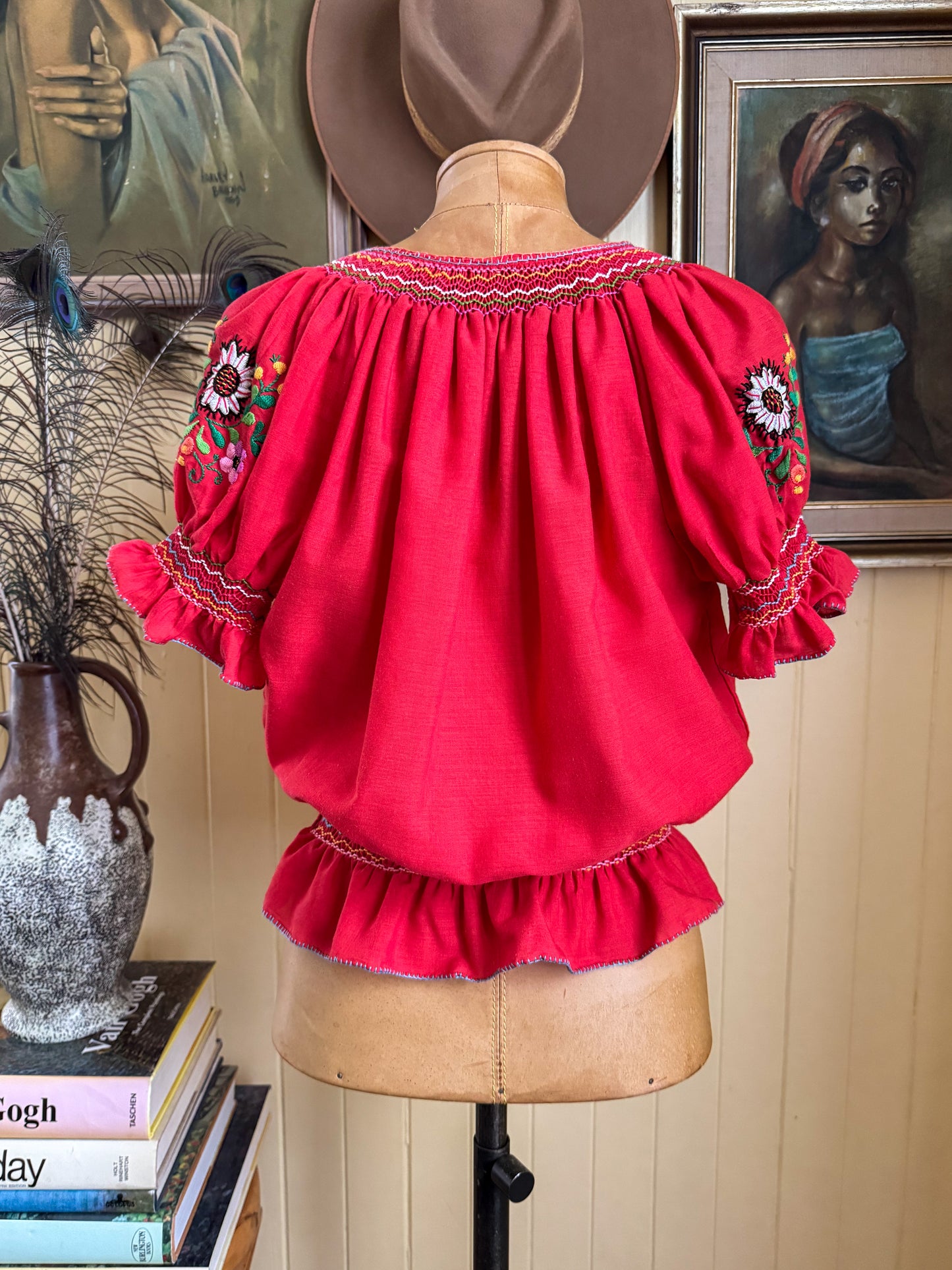 VINTAGE 1970S HUNGARIAN RED COTTON BLEND EMBROIDERED PEASANT BLOUSE S