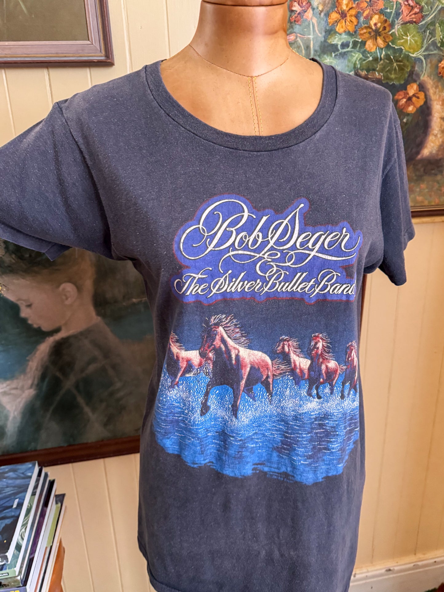 VINTAGE 1980 BOB SEGER + THE SILVER BULLET BAND EUROPE TOUR PRINT BAND TSHIRT XS/S