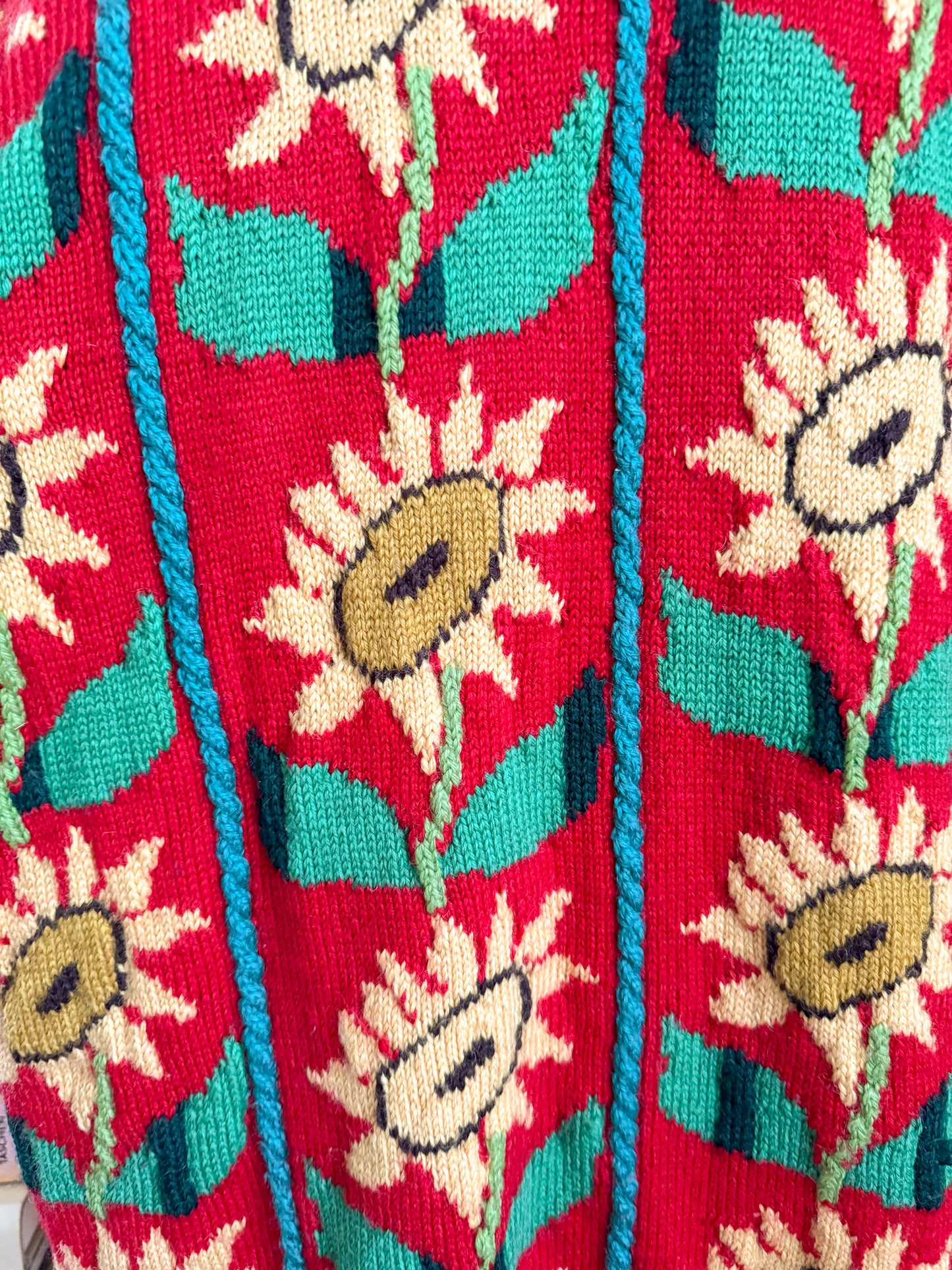 VINTAGE HAND KNITTED ACRYLIC SUNFLOWER MOTIF OVERSIZED CARDIGAN L/XL