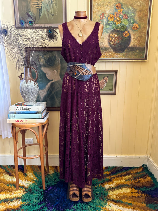 VINTAGE 1990S BURGUNDY LACE SLEEVELESS MAXI DUSTER DRESS M/L