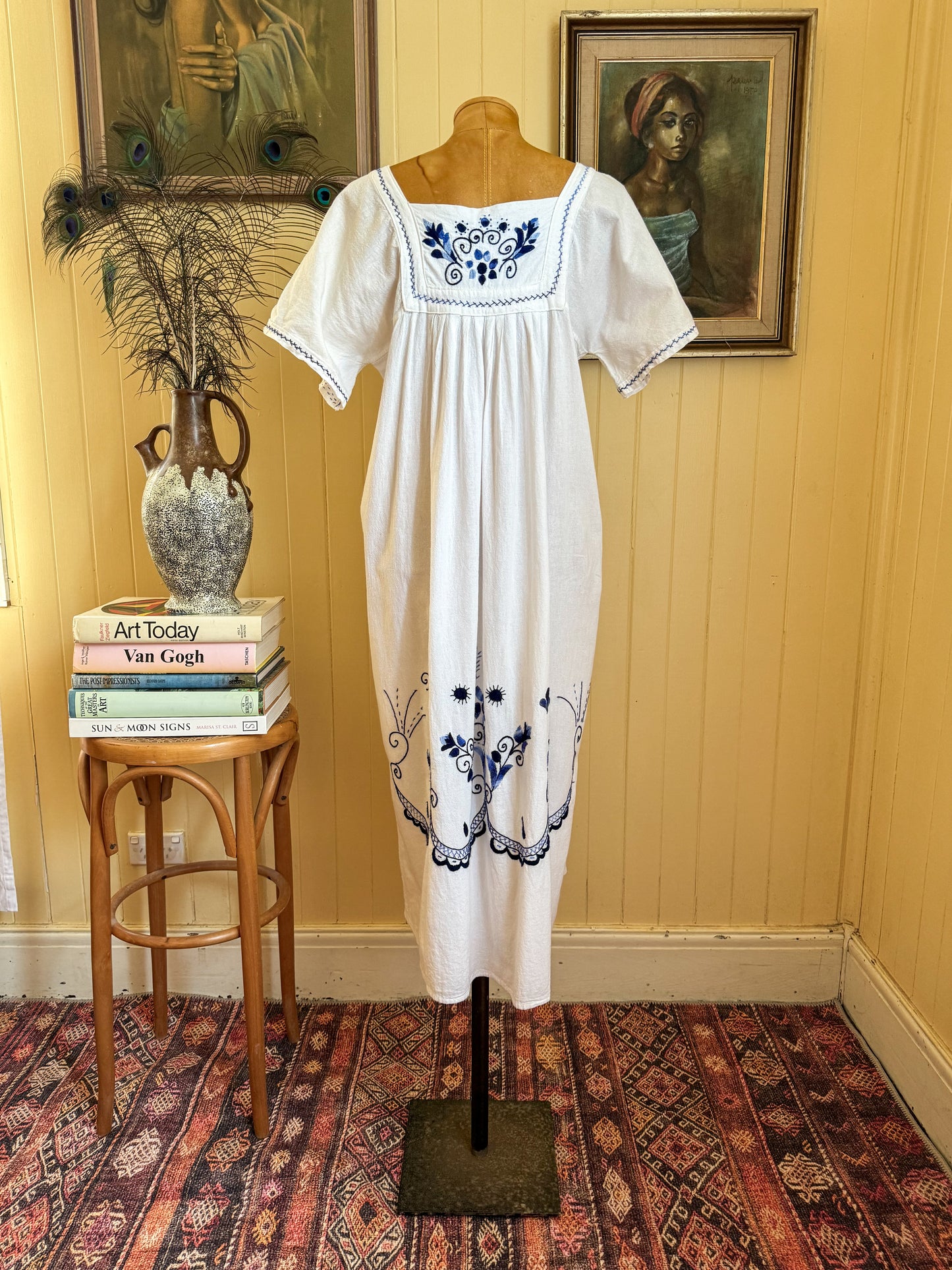 VINTAGE 1980S COTTON EMBROIDERED MIDI PEASANT DRESS M