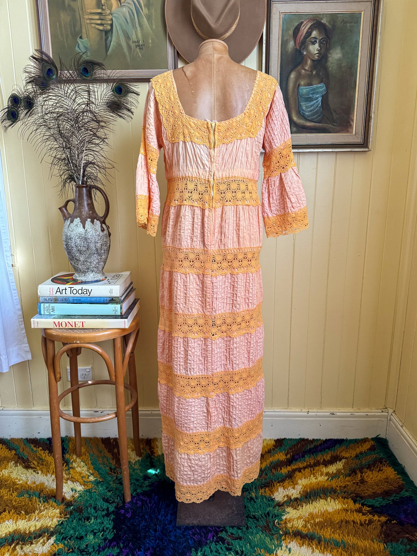 VINTAGE 1970S MEXICAN PIN TUCK COTTON CROCHET MAXI DRESS M/L