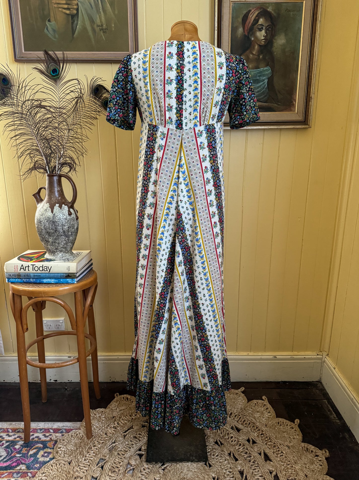 VINTAGE 1970S COTTON FLORAL PATCHWORK PRINT PRAIRIE MAXI DRESS S