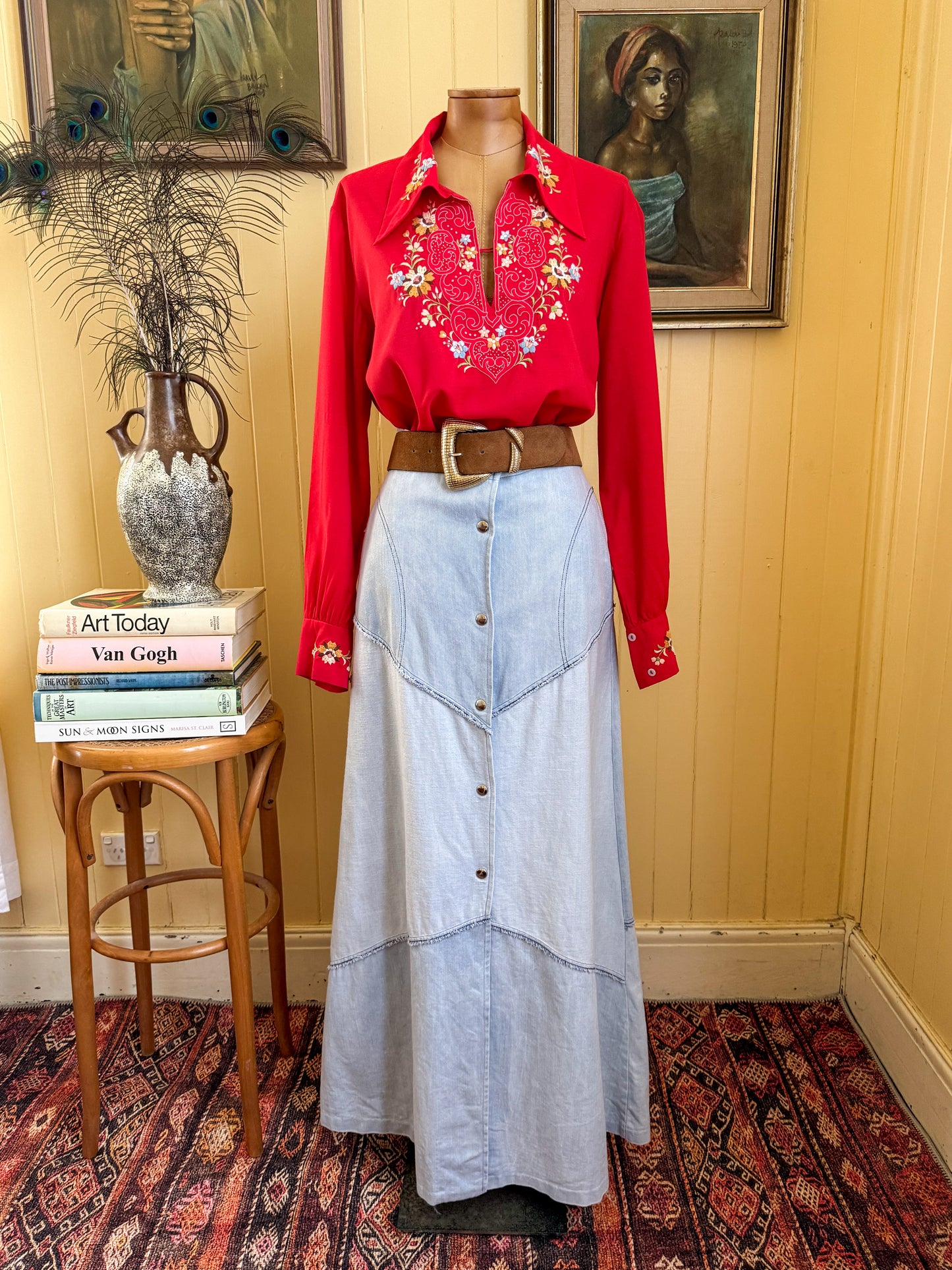 VINTAGE 1980S RED VISCOSE BLEND EMBROIDERED PEASANT BLOUSE L