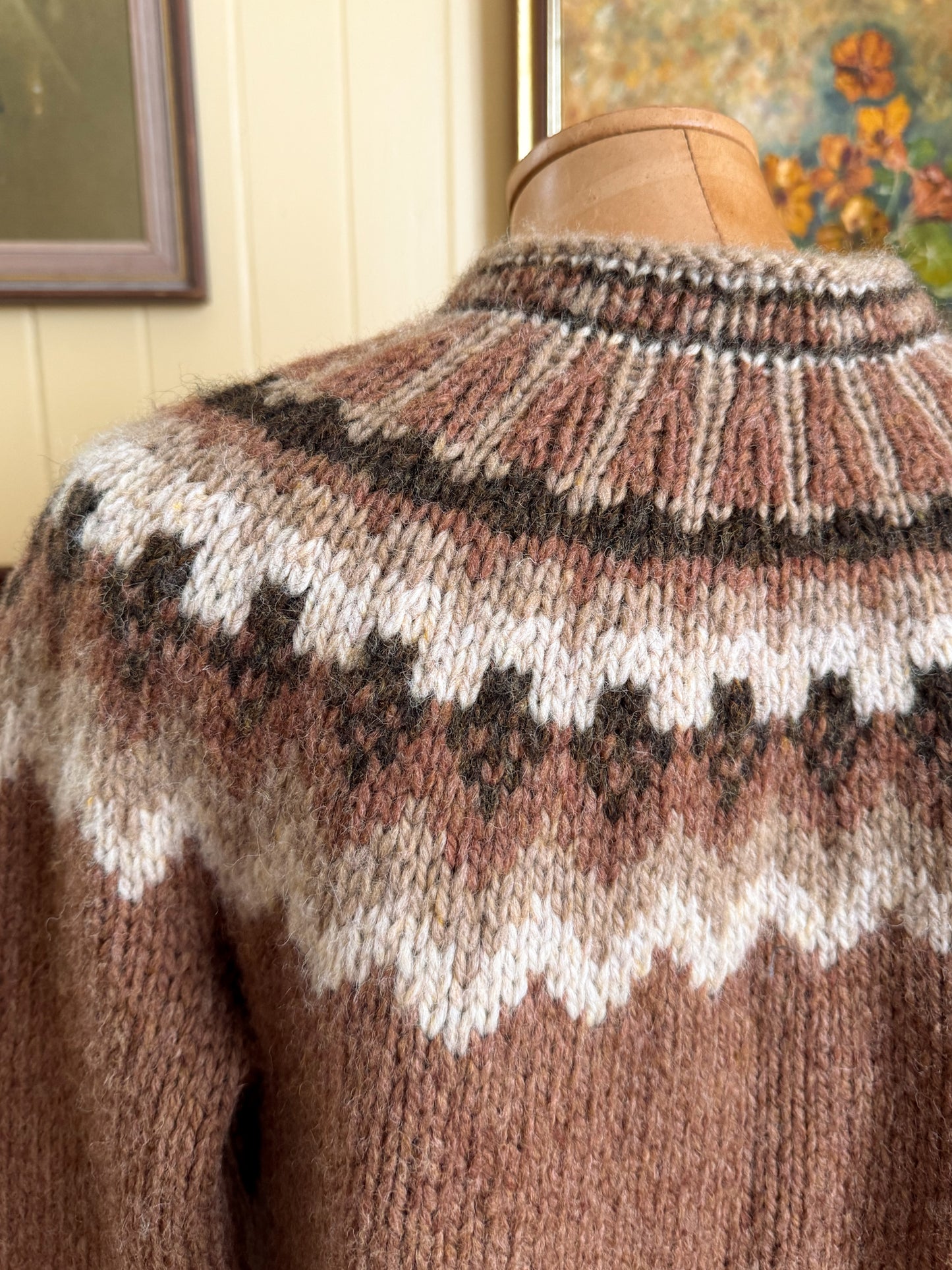 VINTAGE SCOTTISH NORSAGA PURE NEW WOOL FAIRISLE HAND KNIT CARDIGAN JUMPER M