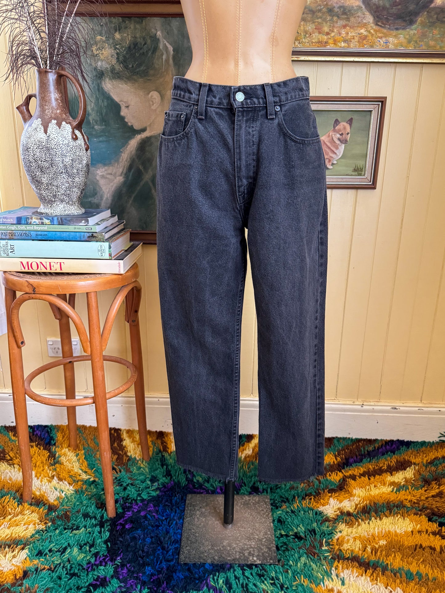 VINTAGE 1980S LEVIS HIGH WAIST TAPERED LEG MOM DENIM JEANS S/M