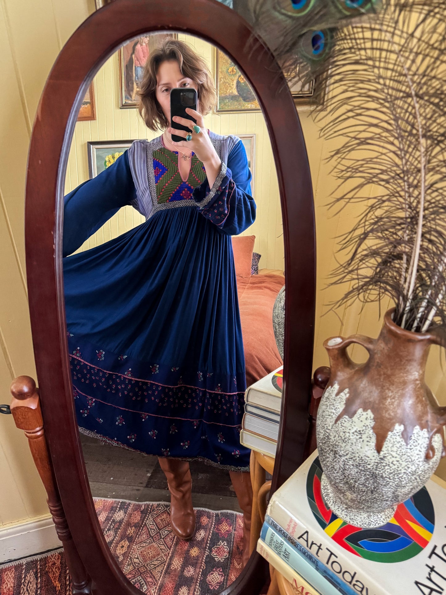 VINTAGE 1970S AFGHANI EMBROIDERED PATCHWORK MIDI FOLK DRESS M