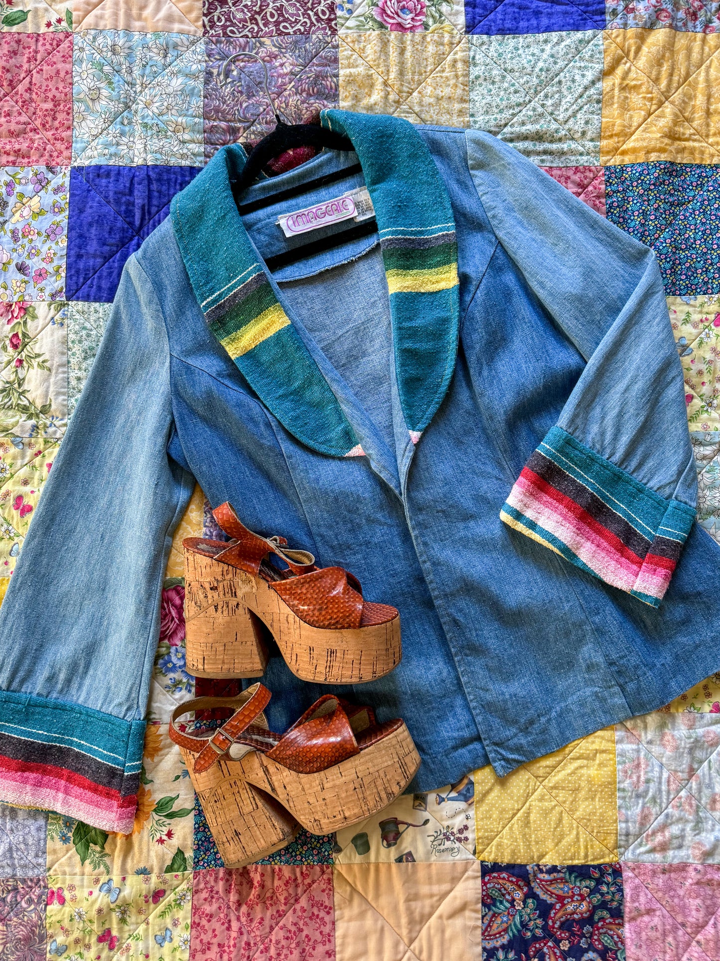 VINTAGE 1970S COTTON DENIM RAINBOW TAPESTRY BLAZER JACKET S/M