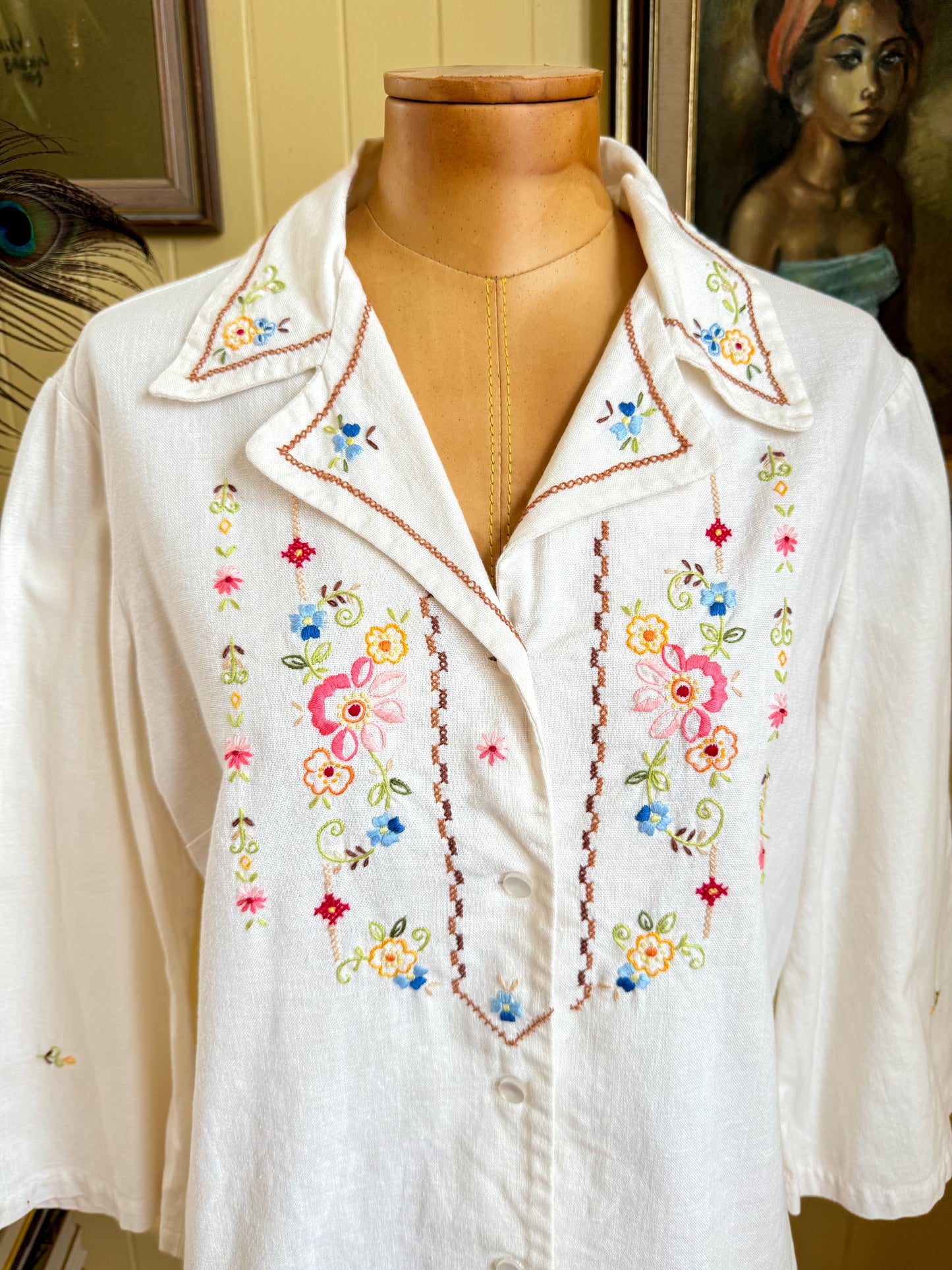 VINTAGE 1970S COTTON HAND EMBROIDERED BUTTON THROUGH SHIRT S/M