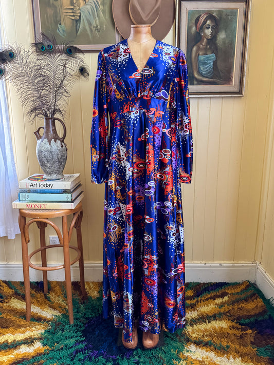 VINTAGE 1970S GROOVY NYLON FLORAL PRINT MAXI HOSTESS DRESS L