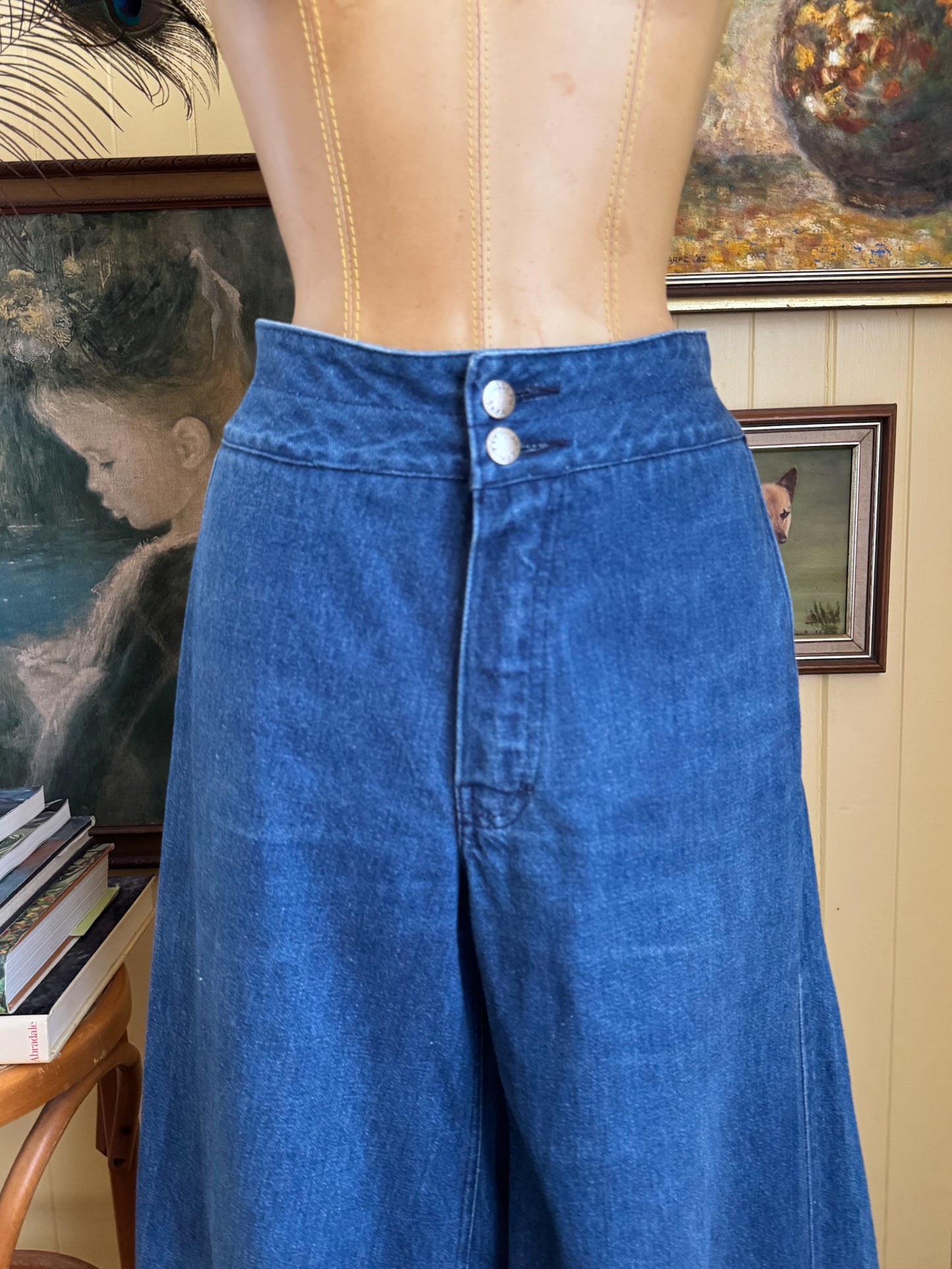VINTAGE 1970S STAGGERS WIDE LEG SUPER FLARE BELLBOTTOM HIGH WAIST DENIM JEANS M/L