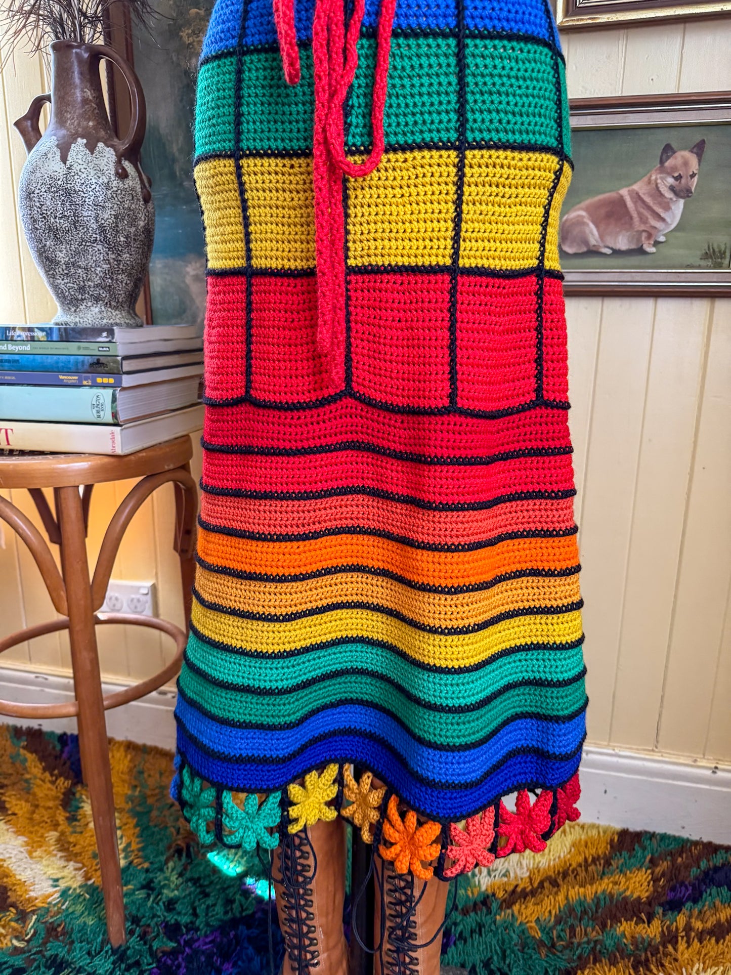 VINTAGE 1970S HANDCRAFTED WOOL RAINBOW CROCHET LACE UP MIDI DRESS XS