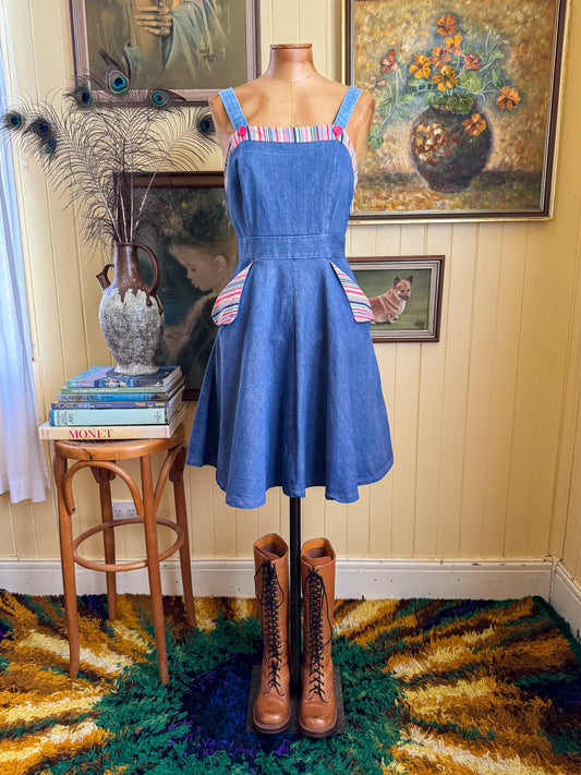 VINTAGE 1970S TARGET CHAMBRAY DENIM STRIPE MIDI PINAFORE DRESS S