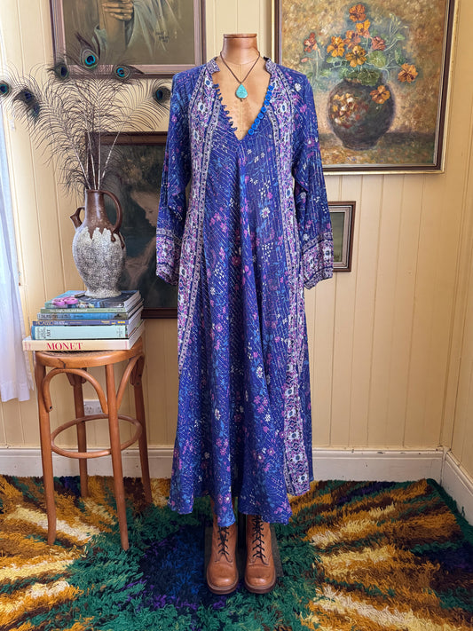 VINTAGE 1970S COTTON GAUZE BLOCK PRINT LUREX MAXI KAFTAN DRESS S/M/L