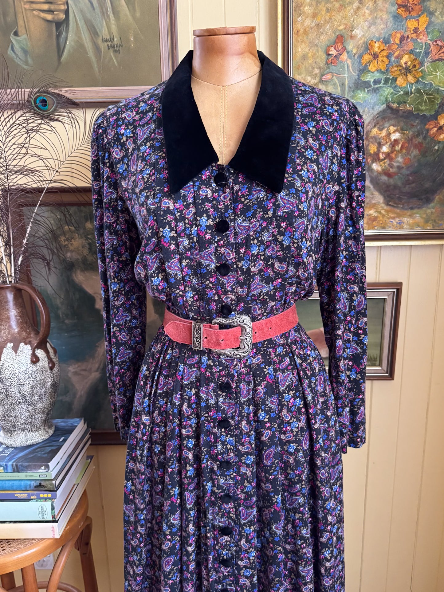 VINTAGE 1990S KARIN STEVENS KOREAN RAYON PAISLEY PRINT MIDI DRESS S/M