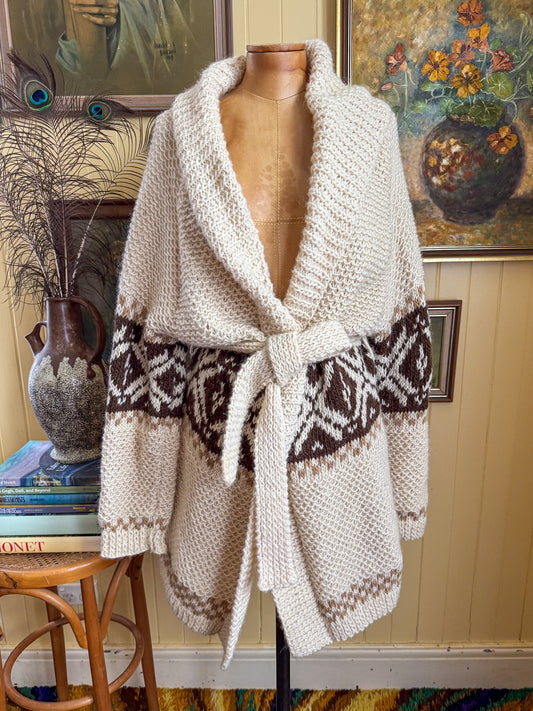 VINTAGE 1970S WOOL HAND KNIT STARSKY AND HUTCH CHUNKY KNIT WRAP CARDIGAN L/XL