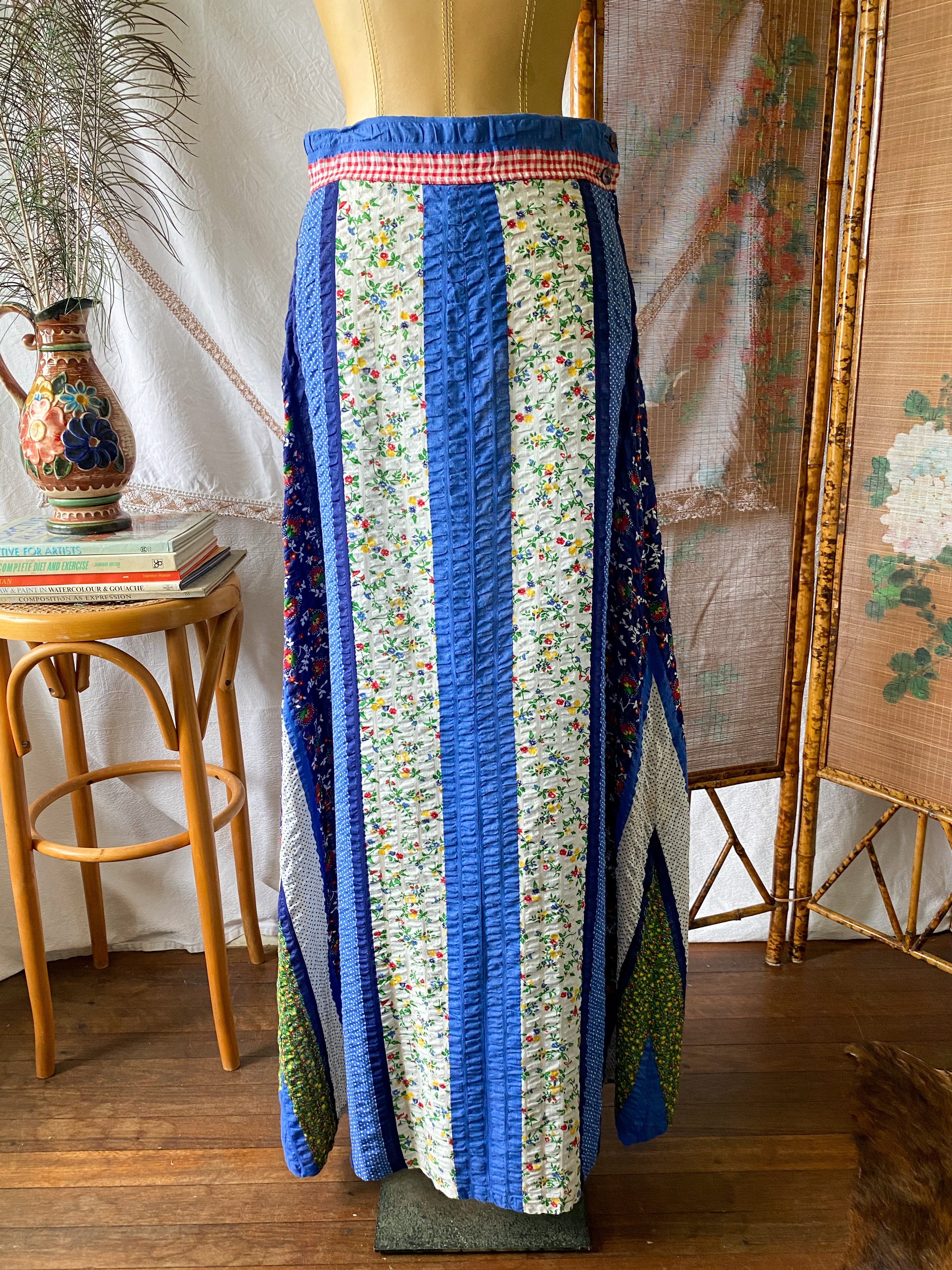 VINTAGE 1970S ENGLISH SEERSUCKER COTTON PATCHWORK PRINT MAXI SKIRT